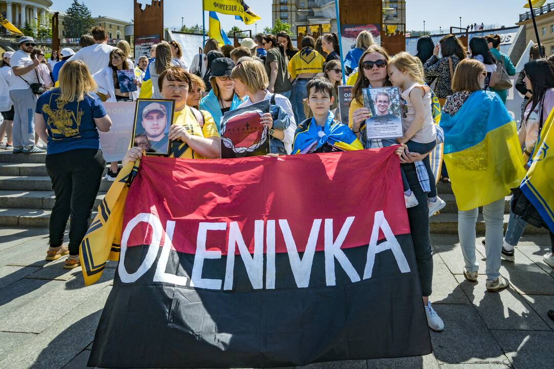 450-oji karo Ukrainoje diena