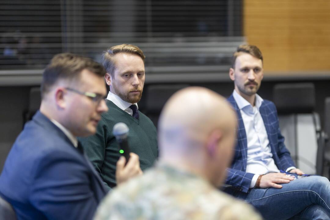 Diskusija „Ar esame pasiruošę ginti Vilnių?“