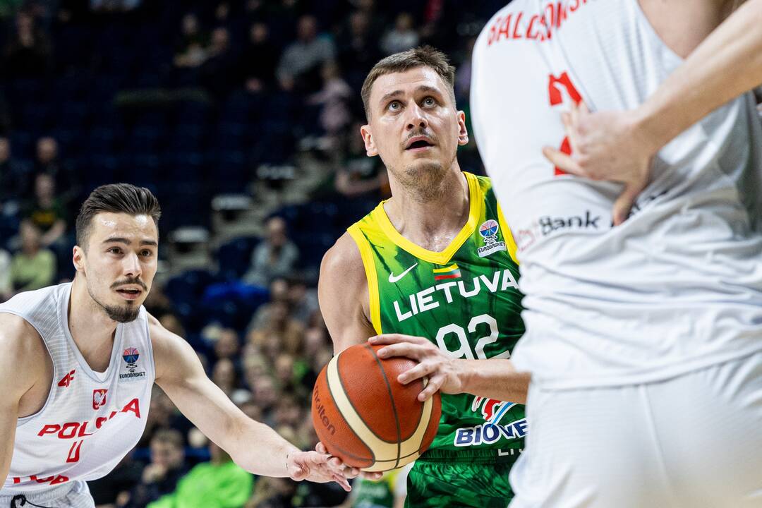 Europos krepšinio čempionato atranka: Lietuva – Lenkija 83:64