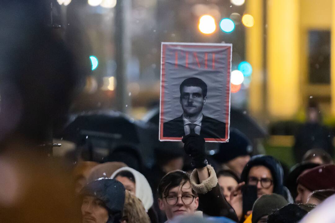 Protestas prie Seimo: „Dešimt tylos minučių“