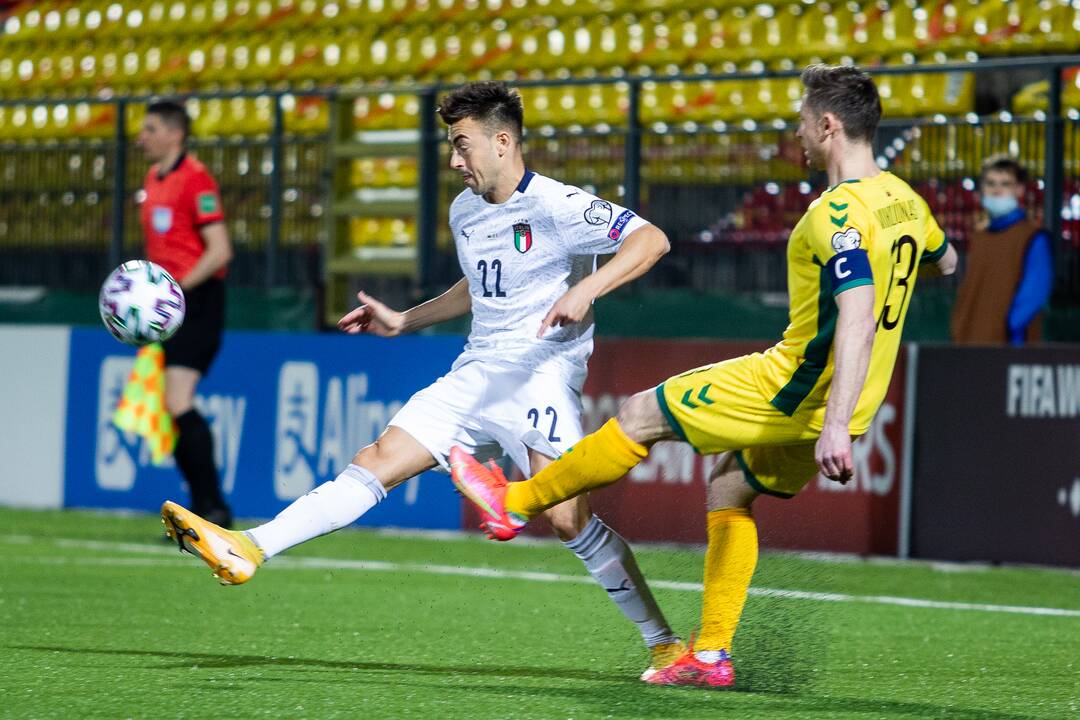 Pasaulio futbolo čempionato atranka: Lietuva - Italija 0:2