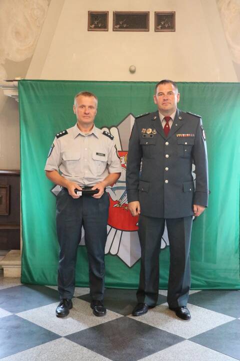 Apdovanoti policijos pareigūnai
