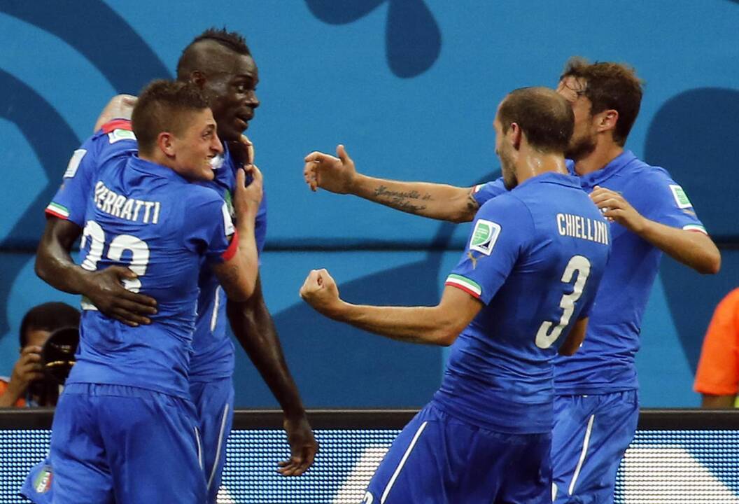 Pasaulio futbolo čempionatas: Italija - Anglija