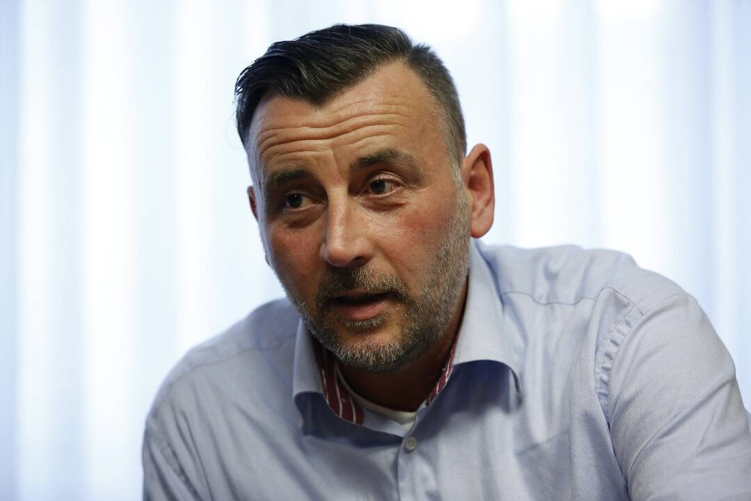  Lutzas Bachmannas