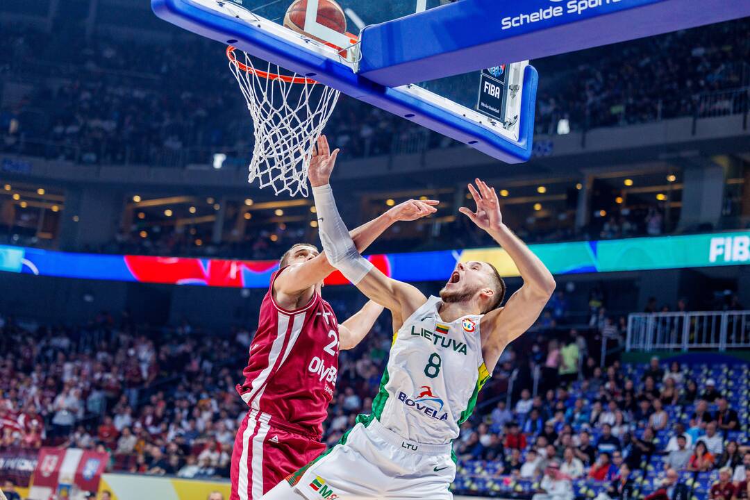 Pasaulio krepšinio čempionatas Filipinuose: Lietuva – Latvija 63:98