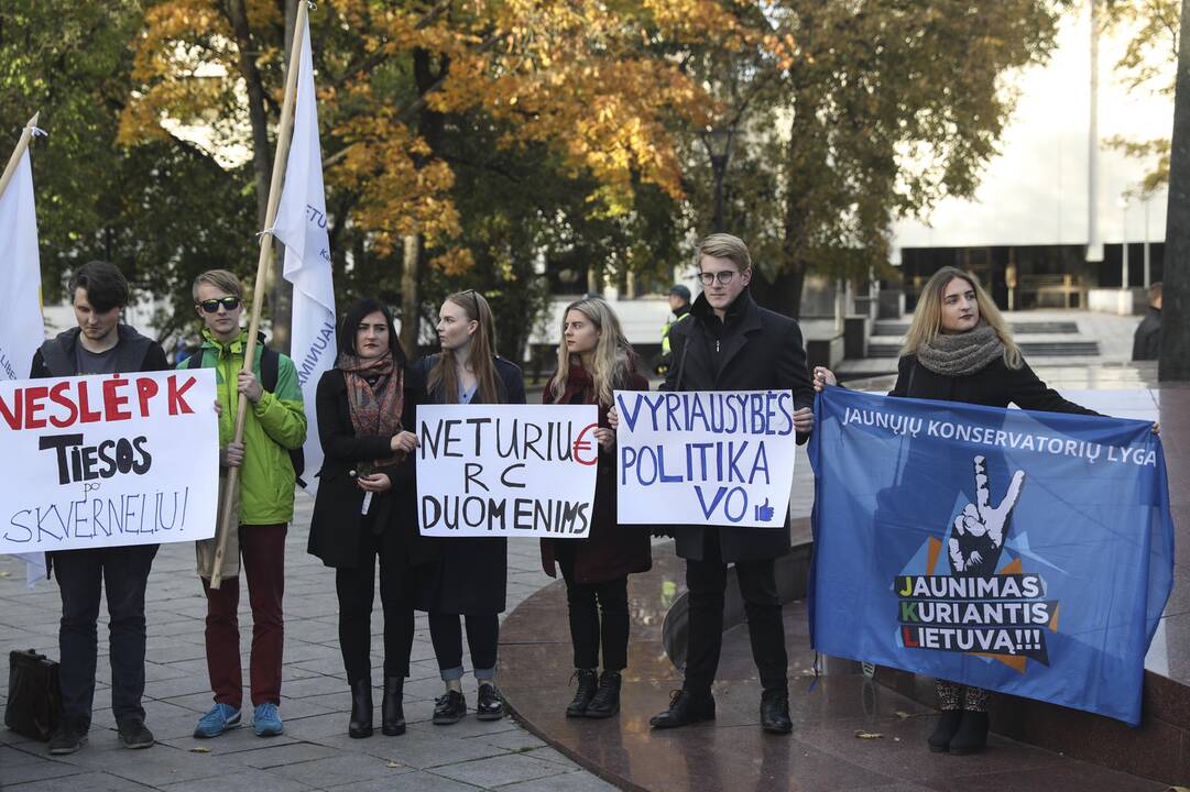 Protesto akcija prie Vyriausybės