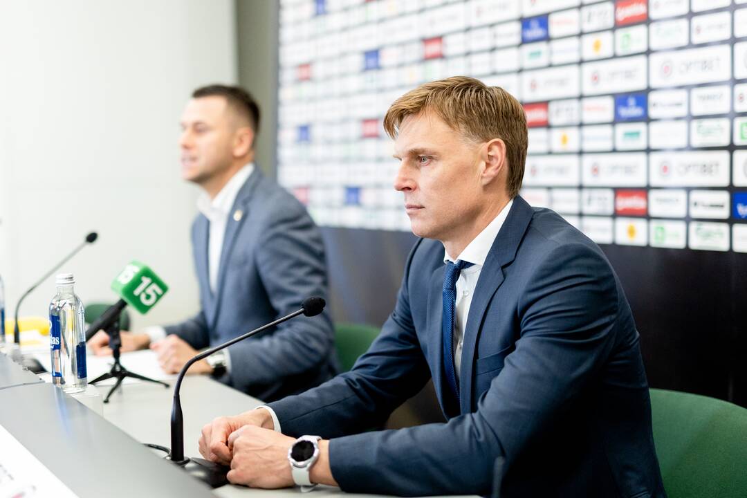 Pristatytas Lietuvos futbolo rinktinės treneris