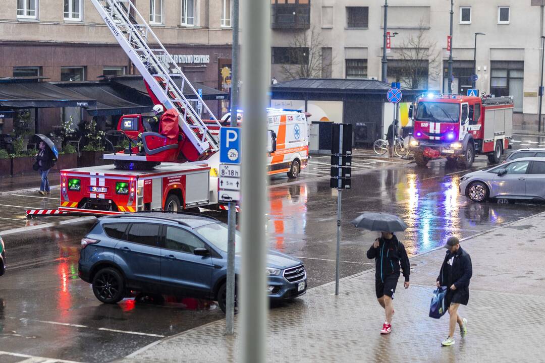 Vilniaus centre užsiliepsnojo kavinė