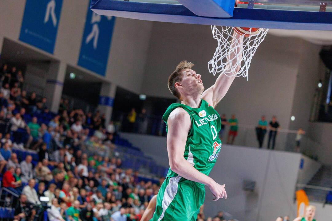 Kontrolinės krepšinio rungtynės: Lietuva – Libanas 100:71
