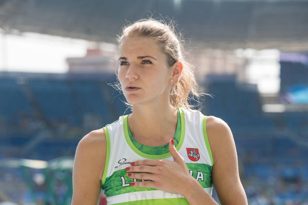 A. Palšytė – olimpiados šuolių į aukštį rungties finale