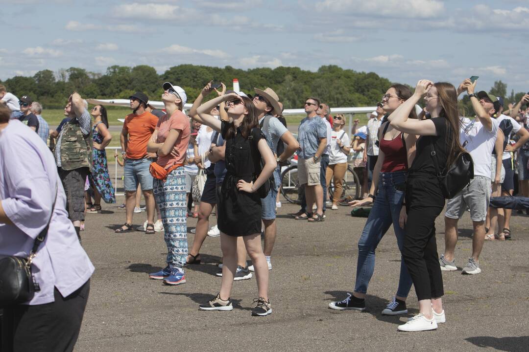 Kauno aviacijos šventėje – įspūdingi pasirodymai 
