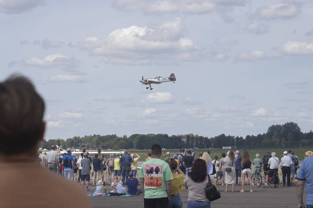 Kauno aviacijos šventėje – įspūdingi pasirodymai 