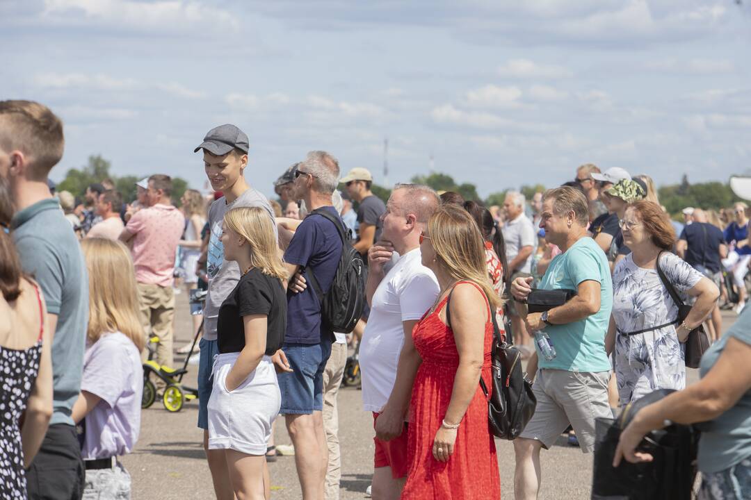 Kauno aviacijos šventėje – įspūdingi pasirodymai 
