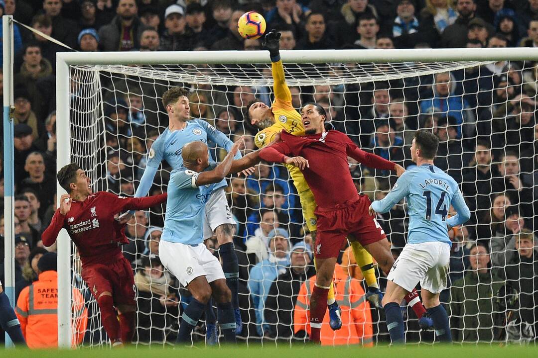 Kova dėl „Premier“ lygos titulo – „Manchester City“ nukovė lyderį „Liverpool“