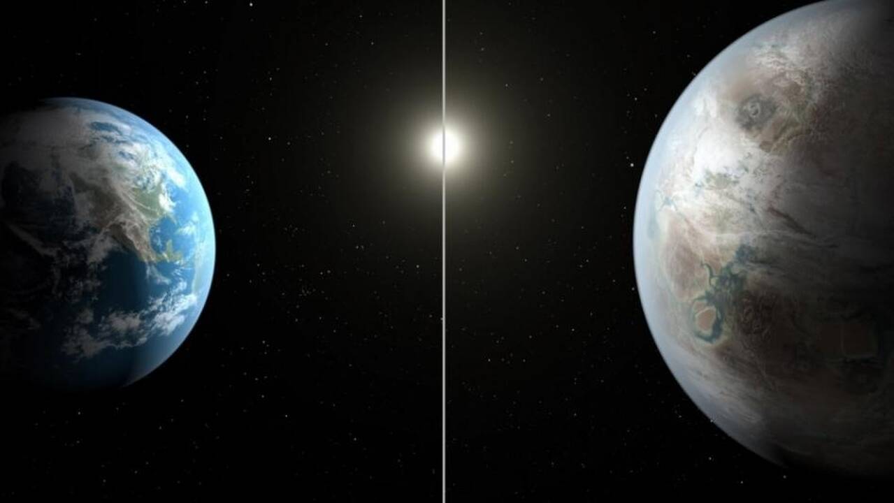 Mokslininkai atrado tris „potencialiai gyventi tinkamas“ planetas