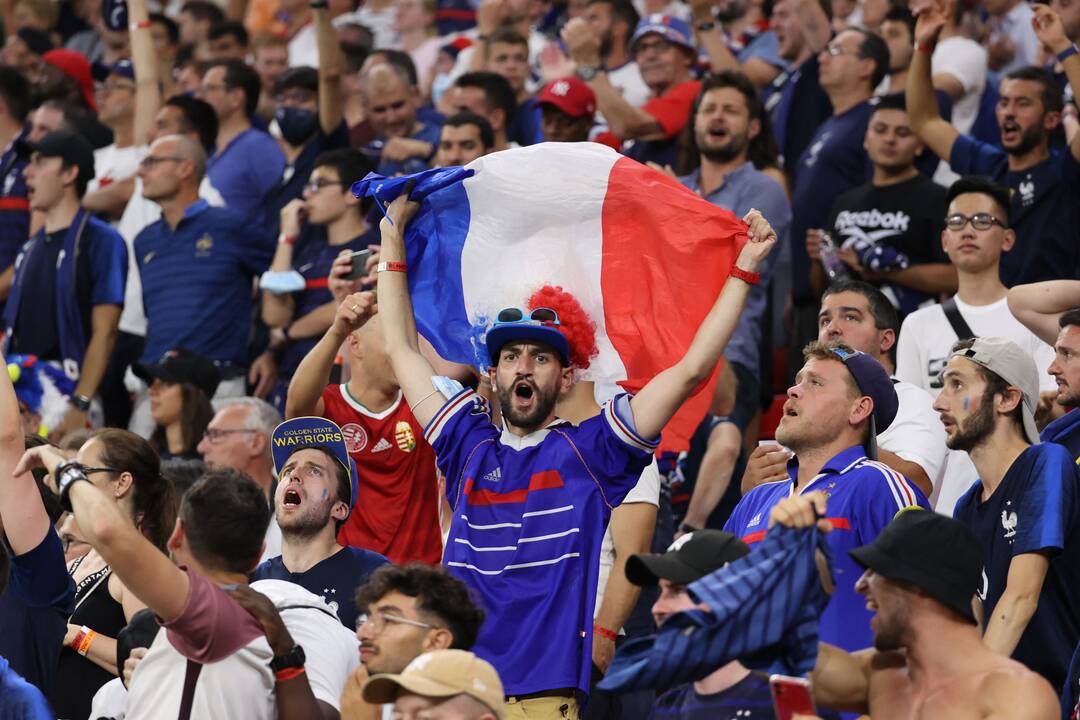 Europos futbolo čempionatas: Portugalija–Prancūzija 2:2