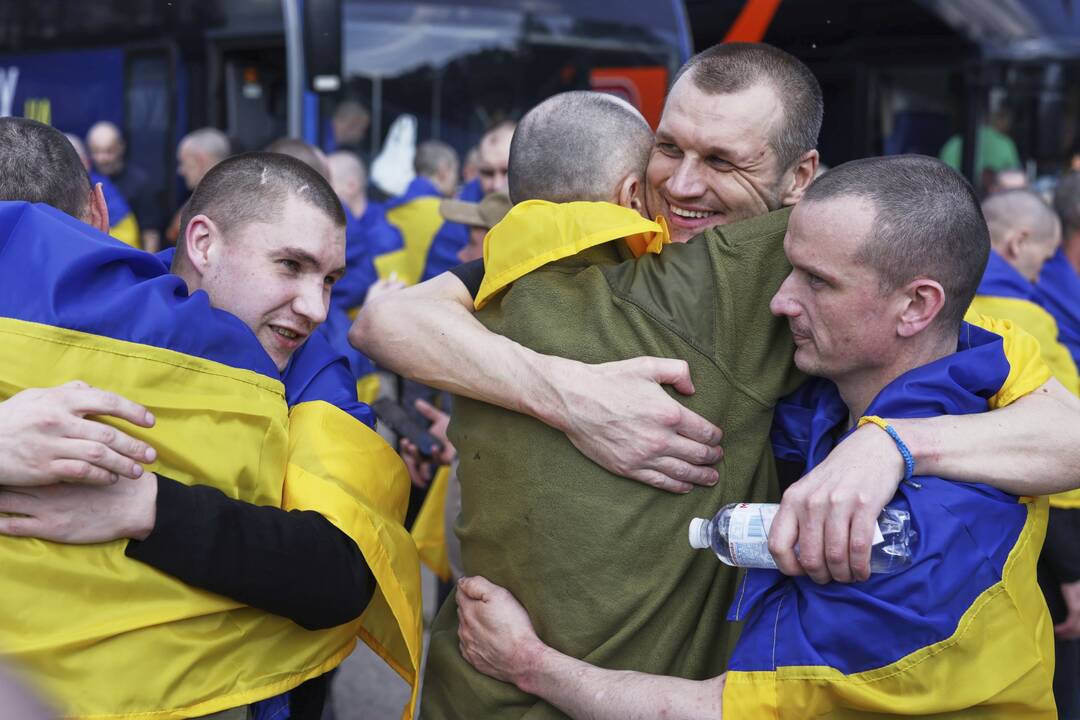 Ukraina kaltina Rusiją nuo 2022 metų nužudžius 268 karo belaisvius