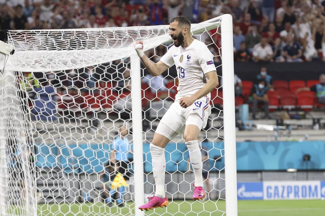 Europos futbolo čempionatas: Portugalija–Prancūzija 2:2