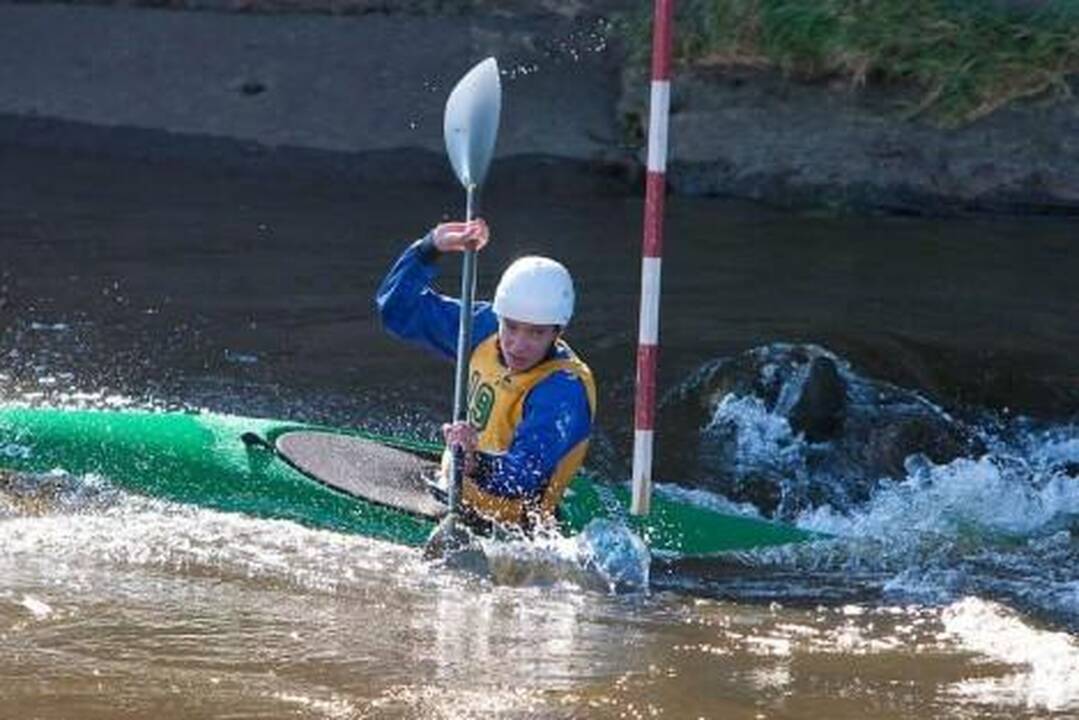 Lietuvos baidarių slalomo čempionate vyksta permaininga kova