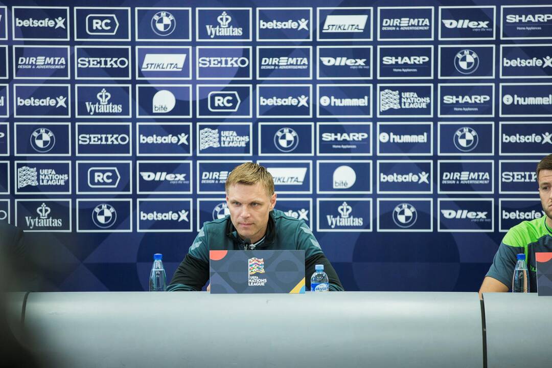 Lietuvos futbolo rinktinės spaudos konferencija