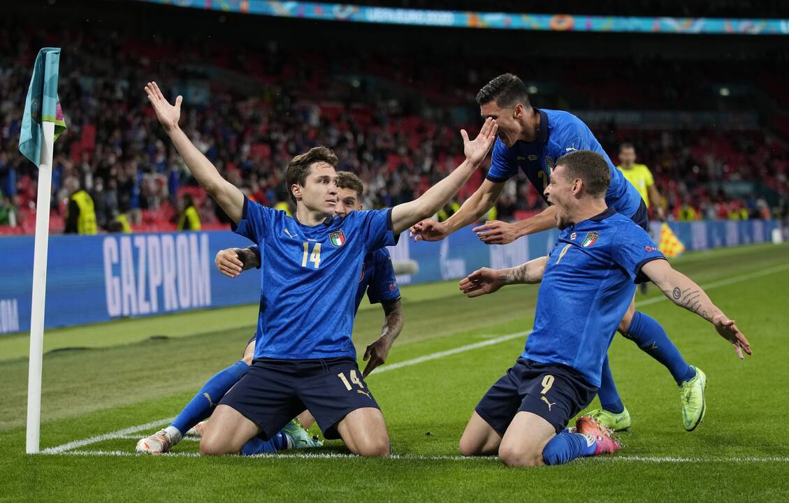Europos futbolo čempionatas: Italija–Austrija 2:1
