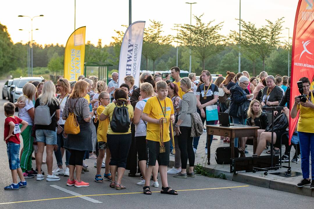 Šv. Magdalenos naktis – vėžio pakirstoms moterims atminti