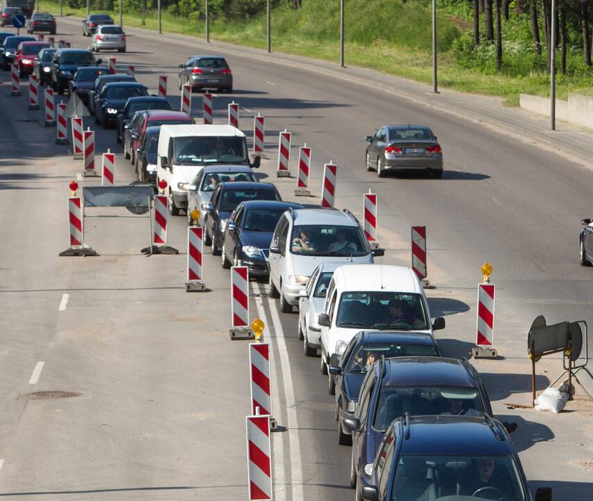 ES ambasadoriai nesutarė dėl taršos mažinimo