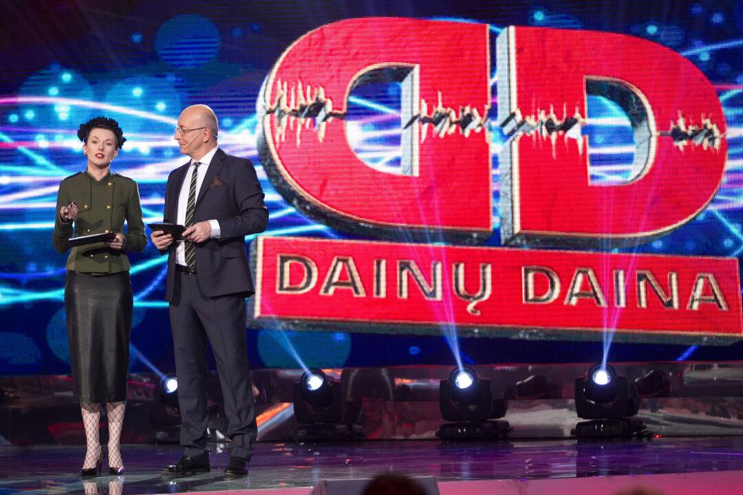 Pirmojoje „Dainų dainos“ kovoje – vyresniųjų kompozitorių sėkmė   