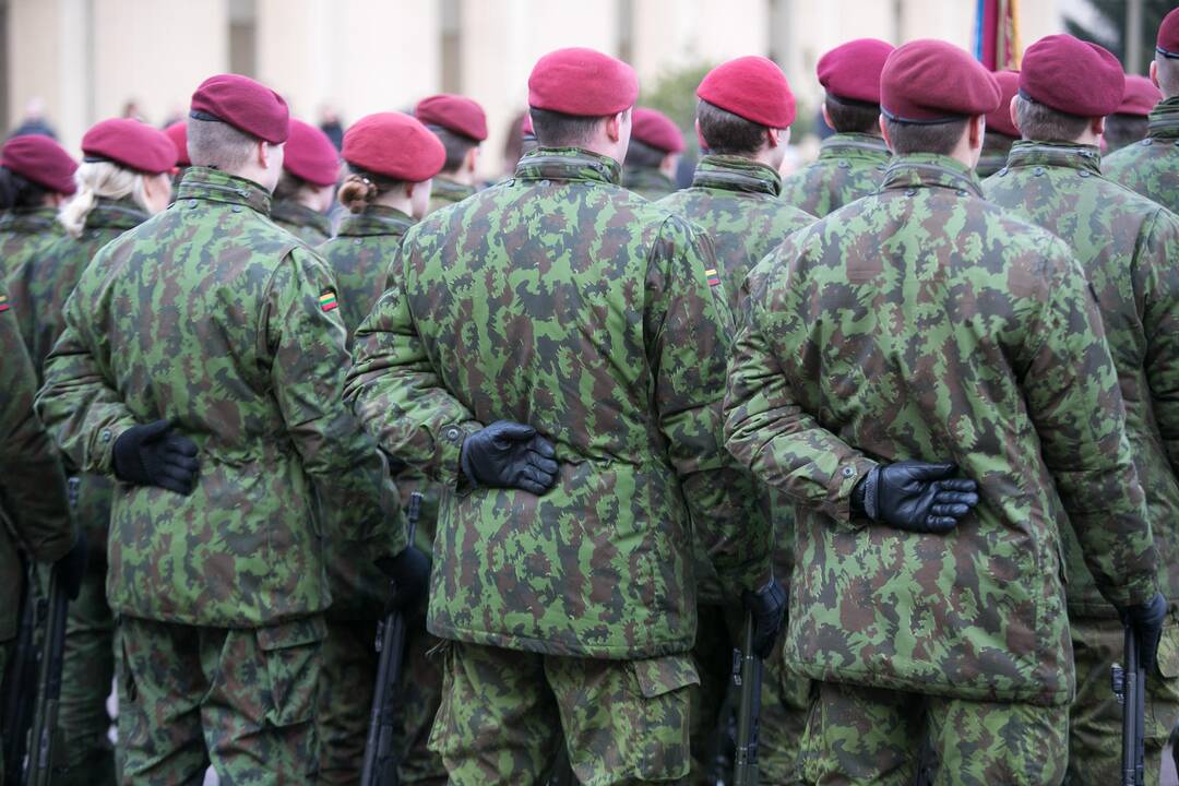 Kauno regione stabdomas šaukimas į karo tarnybą 