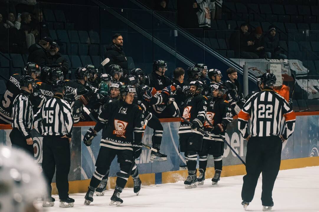 „7bet-Hockey Punks“ žengė tvirtą žingsnį link atkrintamųjų varžybų