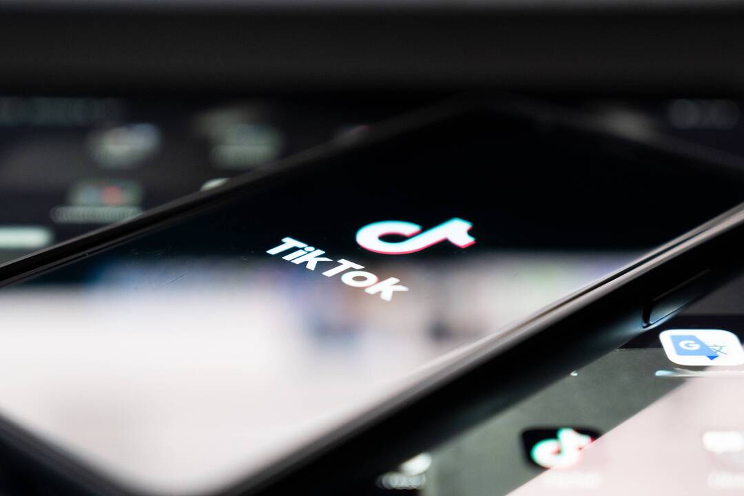 „TikTok“ platformos vadovas Briuselyje susitiko su ES pareigūnais