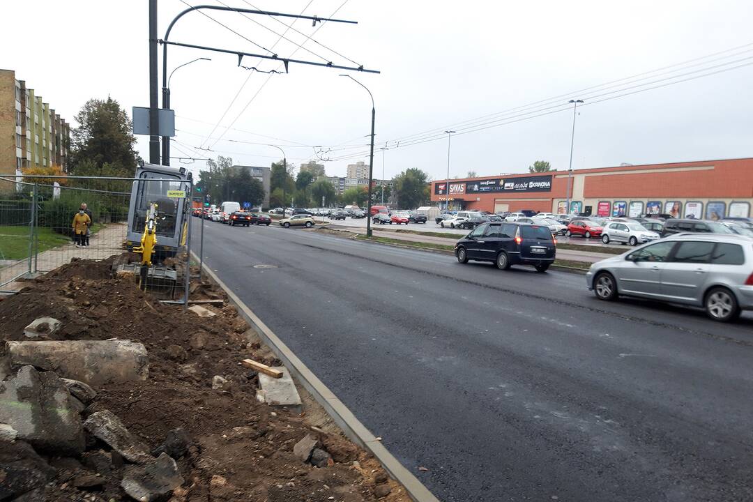 Nauja kelio danga Kovo 11-osios gatvėje