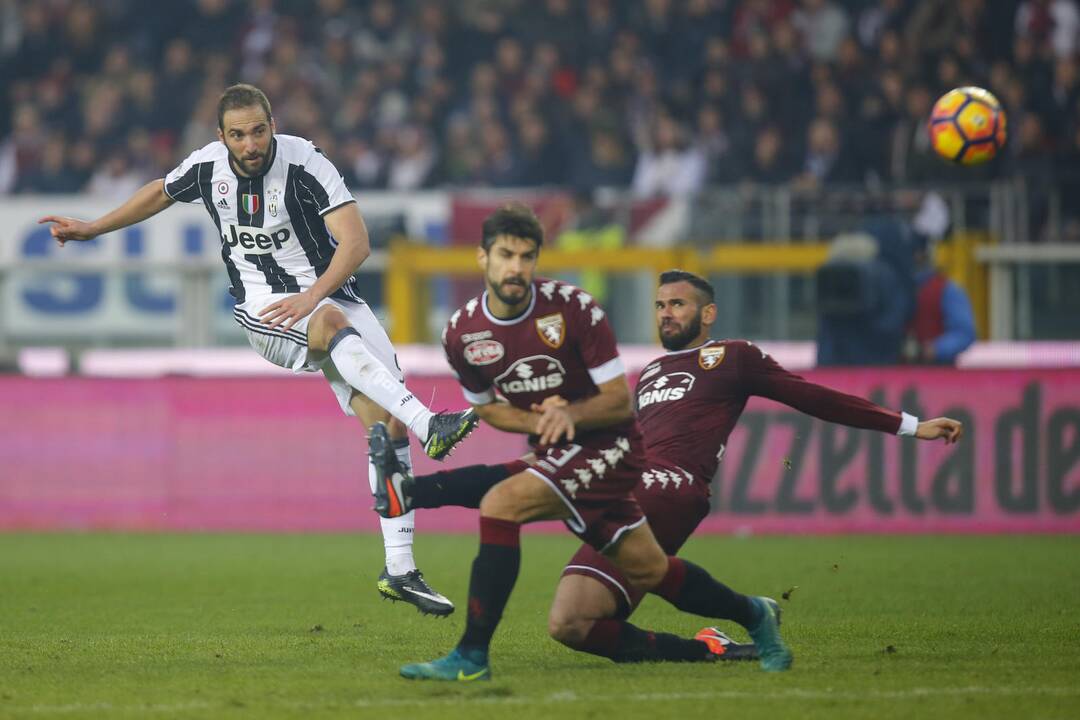 "Juventus" 3:1 įveikė "Torino" futbolininkus