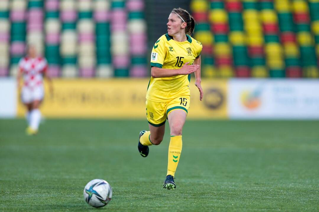Pergalingas finišas moterų futbolo rinktinei garantavo trečiąją vietą turnyre Bulgarijoje