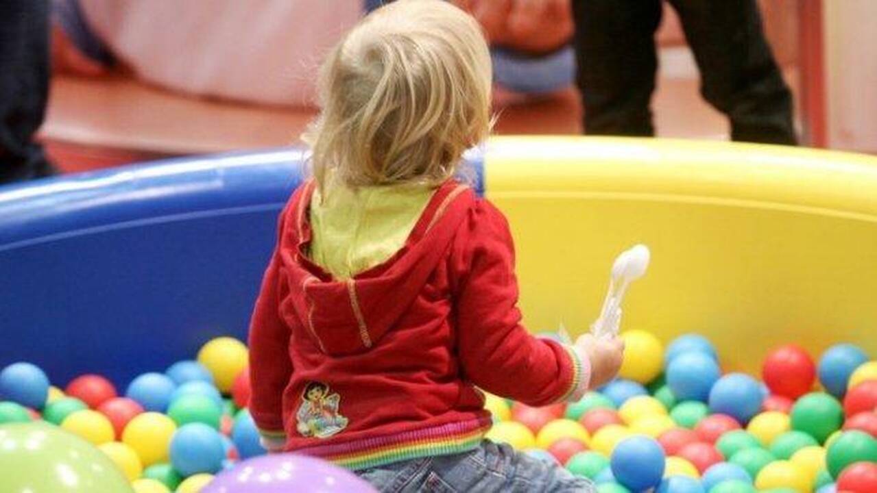 Kviečia keisti požiūrį į vaikų globą