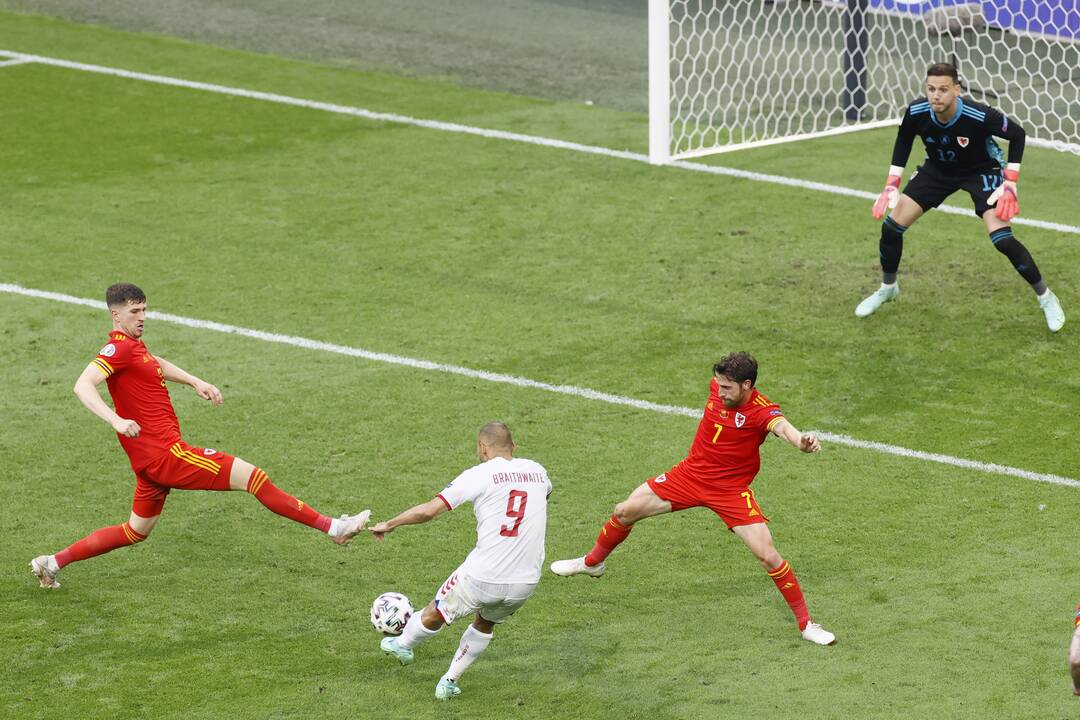 Europos futbolo čempionatas: Velsas–Danija 0:4