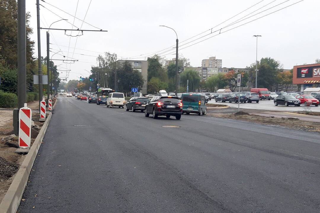 Nauja kelio danga Kovo 11-osios gatvėje