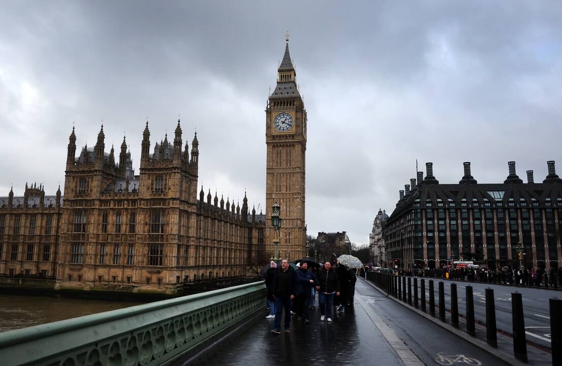 Penkeri metai po „Brexit“: Starmeris siekia „bendradarbiavimo santykių“ su ES