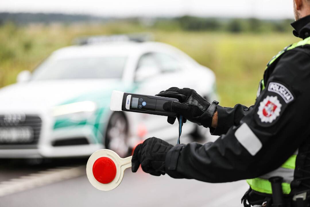 Policijos prevencinės priemonės šalies keliuose sausio mėnesį
