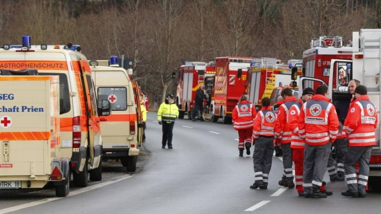 Vokietijoje tilto griūtis mirtinai sužalojo žmogų
