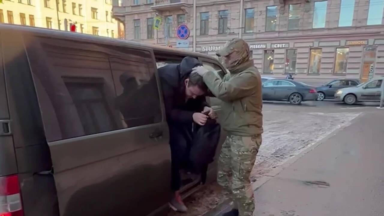 Rusija teigia sustabdžiusi paketus su sprogmenimis, siųstus kariuomenei