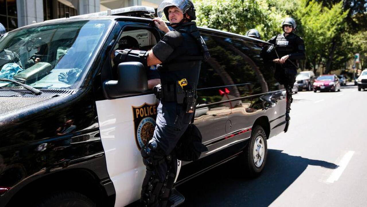JAV policija