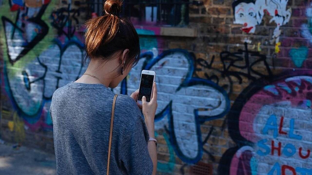 Dėl nepilnamečių nėštumo Lietuvoje kalta ne tik neveikianti lytinio ugdymo programa