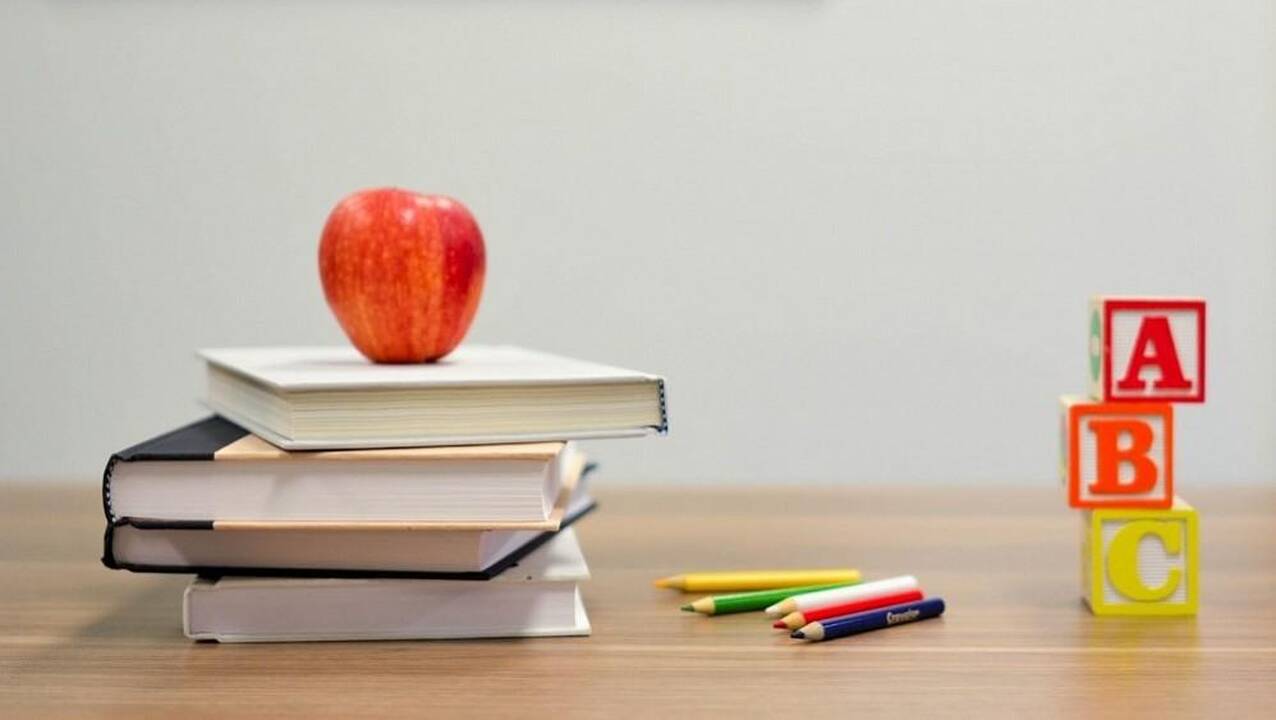 Kas svarbiau pirmokui – mokėti skaityti ar bendrauti?