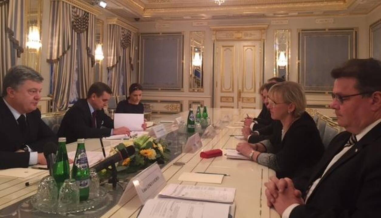 Lietuvos ir Švedijos užsienio reikalų ministrai reiškia paramą reformoms Ukrainoje