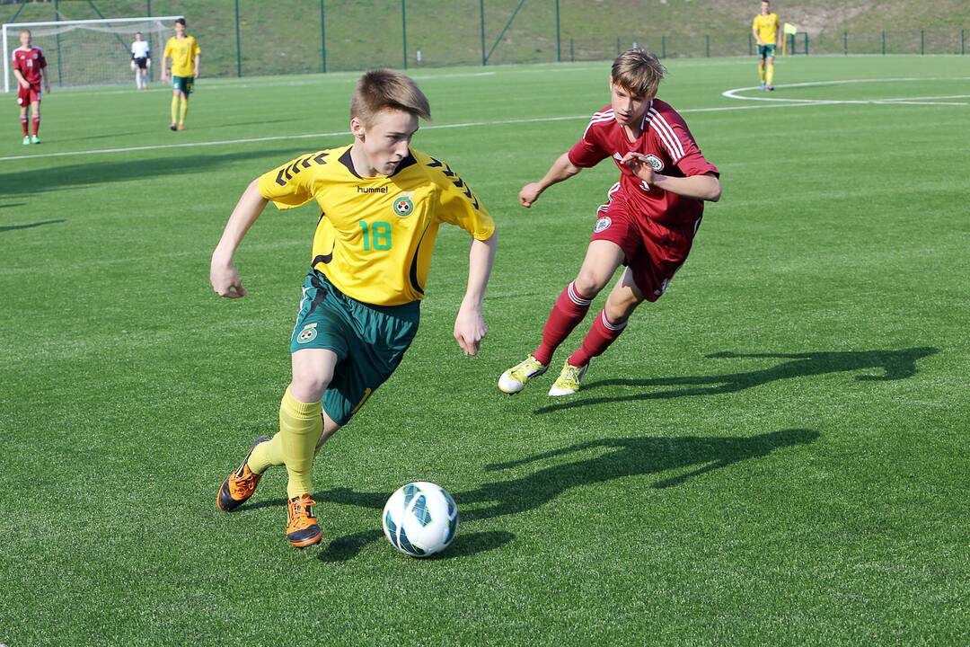 Futbolas: Lietuvos U-16 rinktinė - Latvijos U-16 rinktinė 0:2