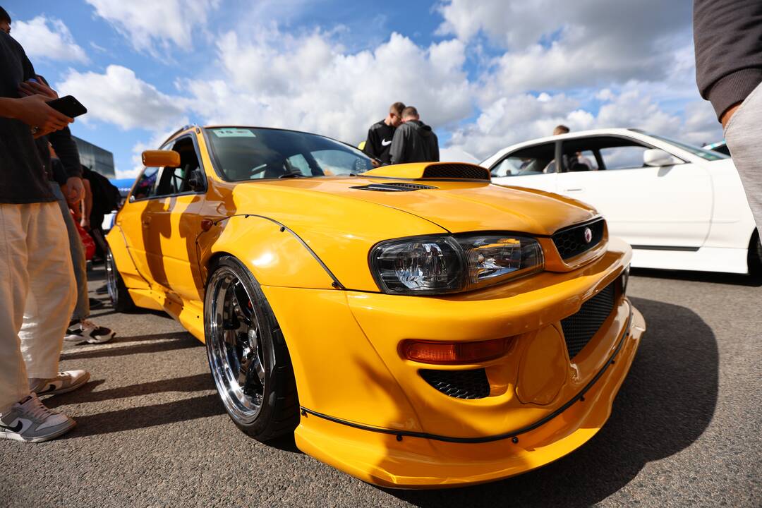 Nemuno saloje – „Eoltas car show 2023“