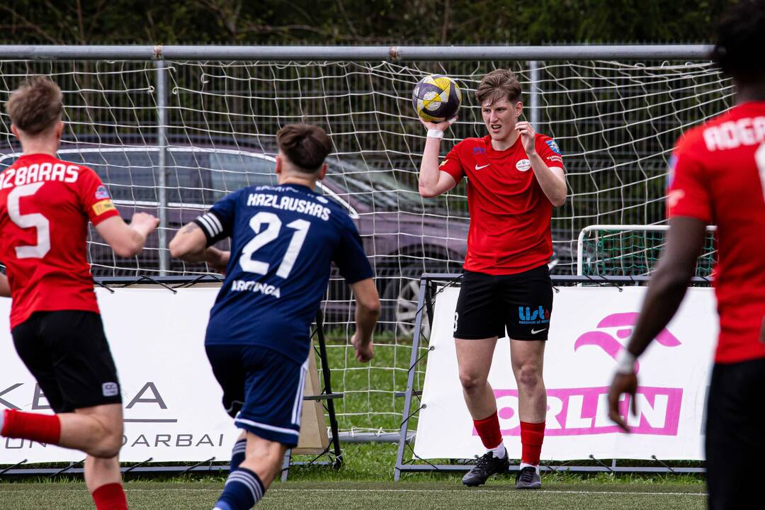 Futbolo lygoje pasikeitė ir lyderis, ir autsaideris