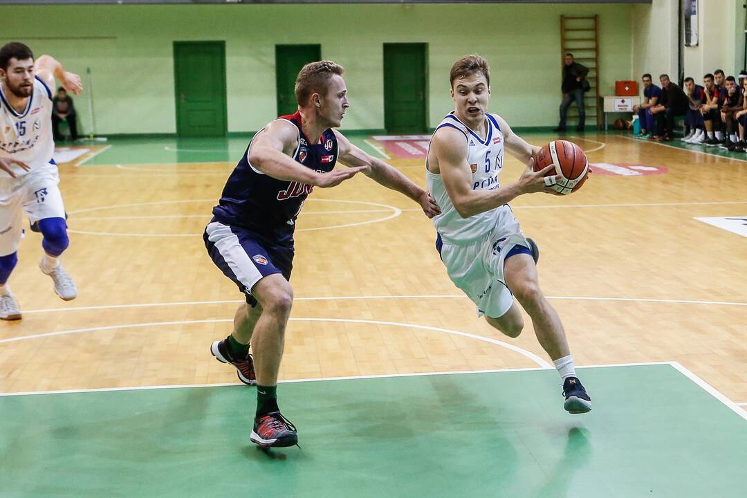 Krepšinio mėgėjai karūnavo stipriausius