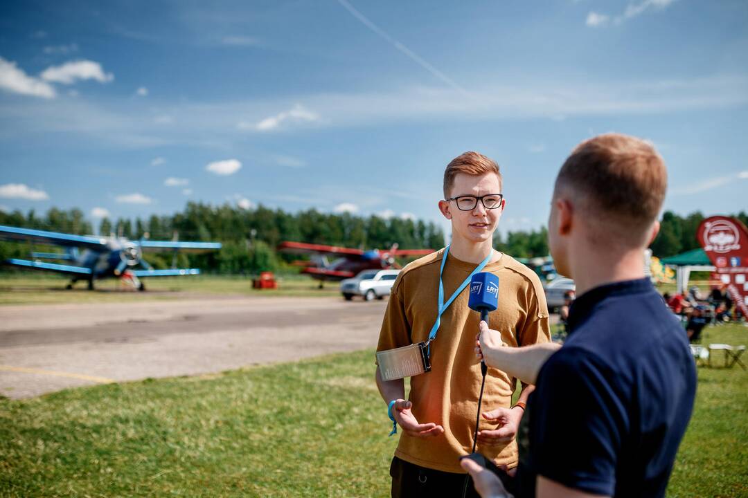 Pirmasis dronų festivalis